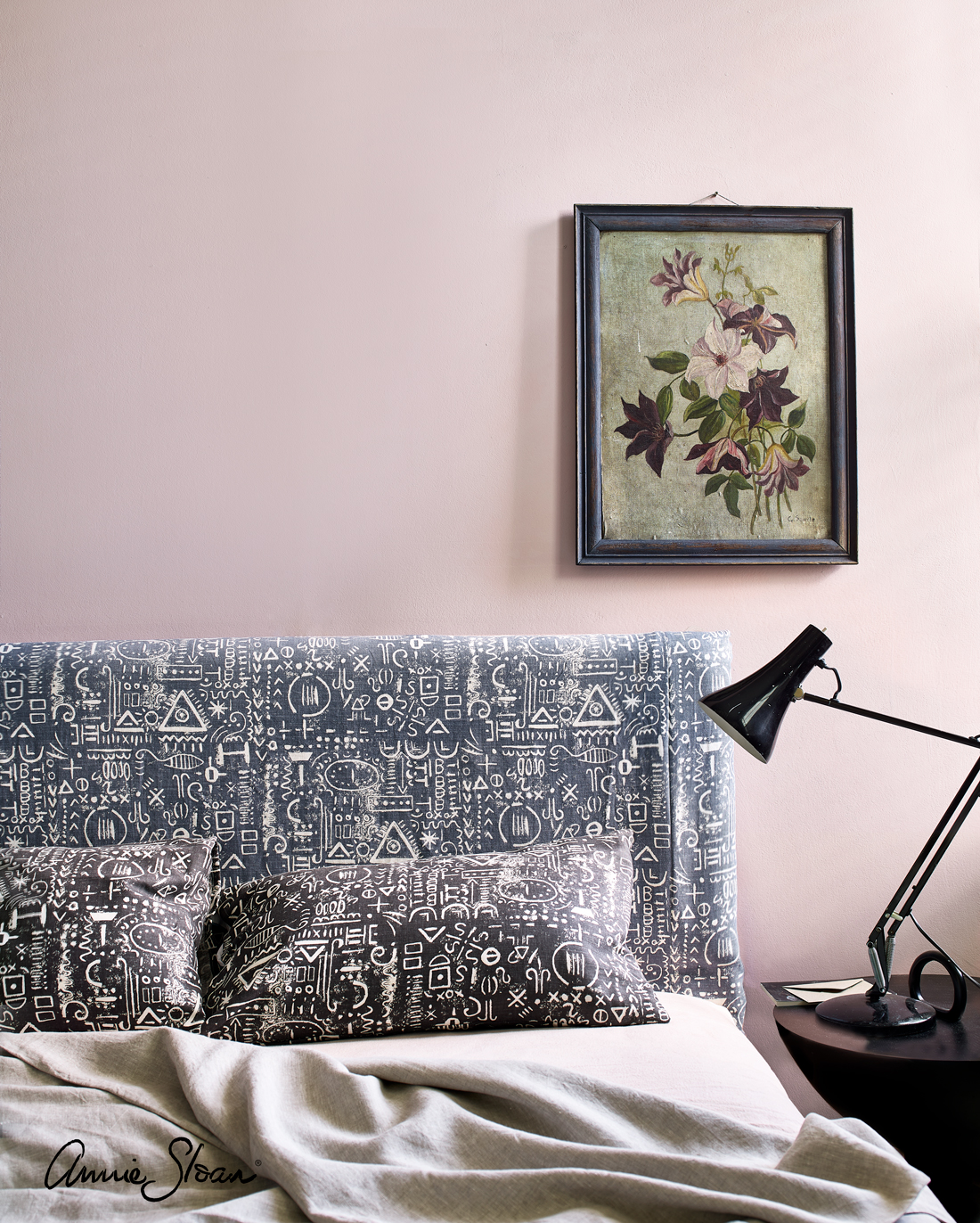 1641473219Tacit-in-Old-Violet-headboard,-Tacit-in-Graphite-pillows,-Wall-Paint-in-Antoinette-4-watermark.jpg